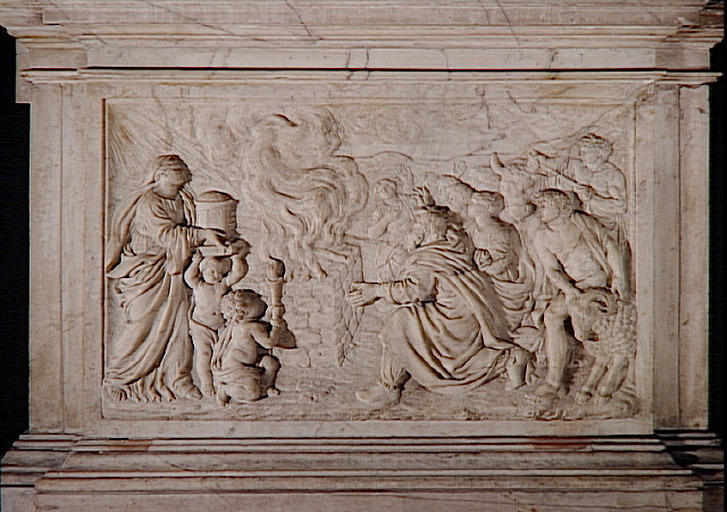 Deux Renommées tenant un écusson aux armes du cardinal de Bérulle, au-dessus épitaphe (face antérieure) ; Le Sacrifice de Noé (face latérale à droite) ; La Messe de saint Philippe Néri (Florence, 1515-Rome, 1595) (face latérale gauche)_1