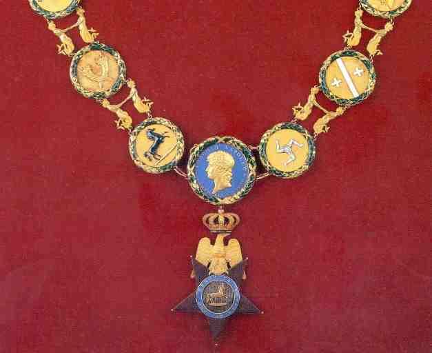 Grand collier de l'ordre royal de Naples et des Deux Siciles_1