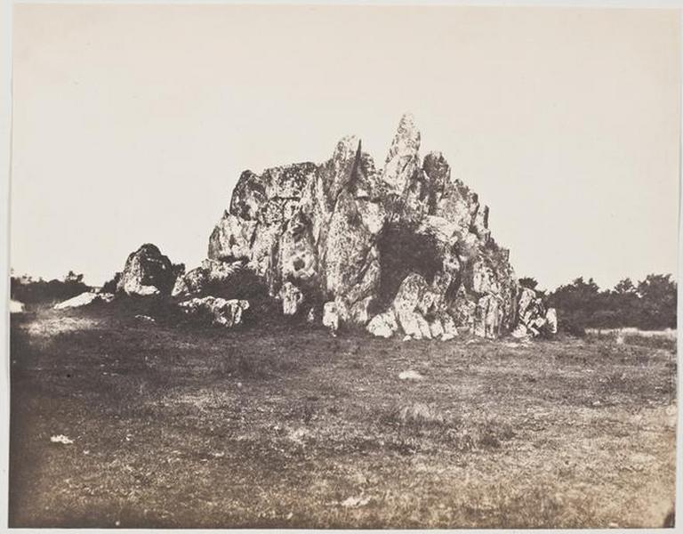Le rocher des Sorcières (Rocque Berg) à Saint-Clément_0