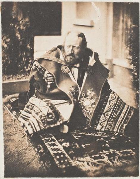 Sandor Téléki en costume de paysan hongrois_0