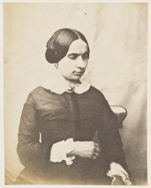 Portrait de femme non identifiée_0