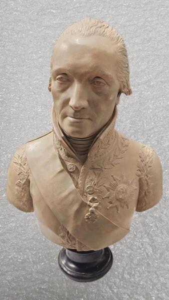 Buste du maréchal Moncey, duc de Conegliano (dans son habit de maréchal d'Empire)