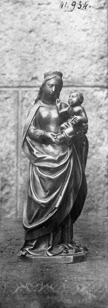 statue : Vierge à l'Enfant, vue générale