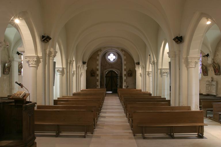 Nef, vue prise du choeur.