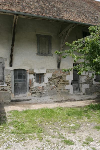 Façade est, détail.