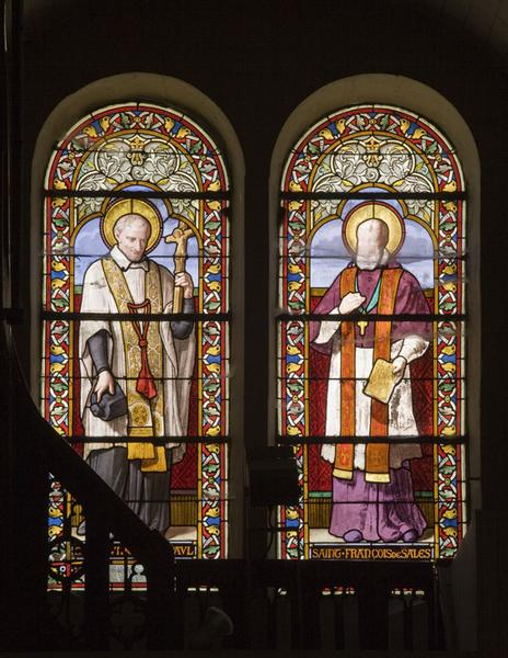 Verrières (baie 15) : saint Vincent de Paul et saint François de Sales : vue d'ensemble.