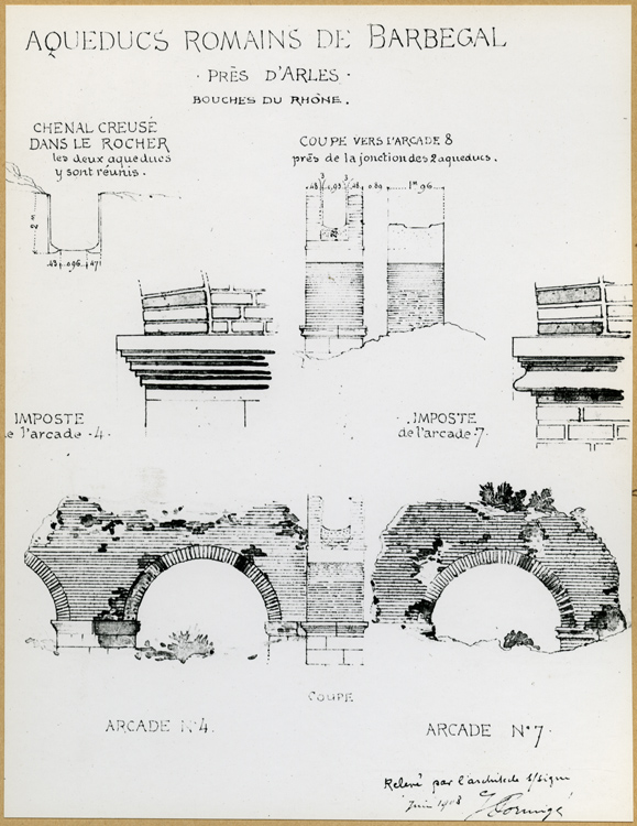 Reproduction : plan, coupes, détails, impostes, arcades