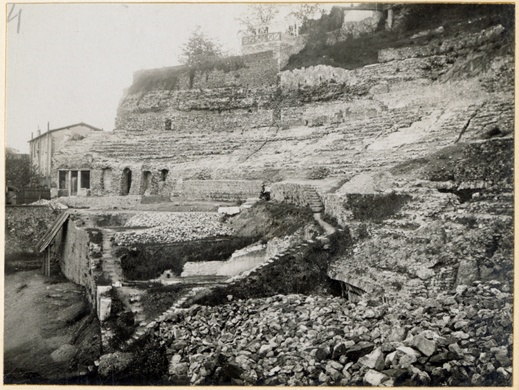 Vue du théâtre au cours des travaux