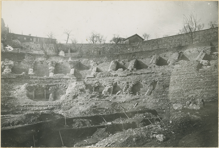 État des fouilles du théâtre au 1er février 1934