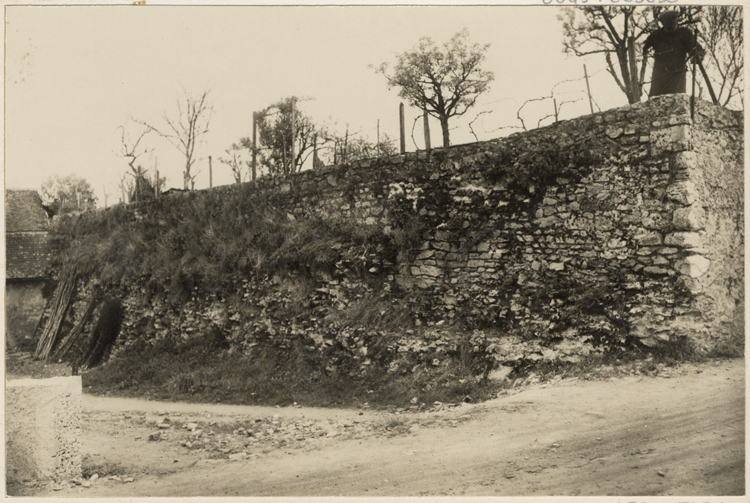 Vue du mur d’enceinte