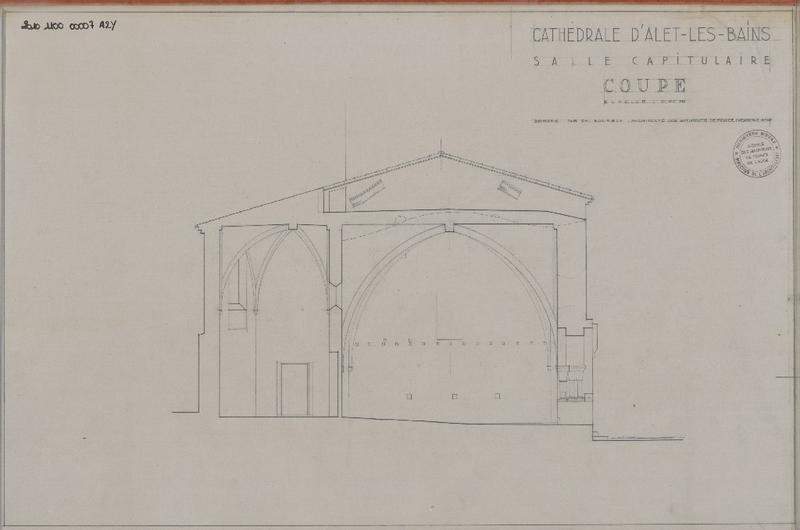 Coupe de la salle capitulaire.