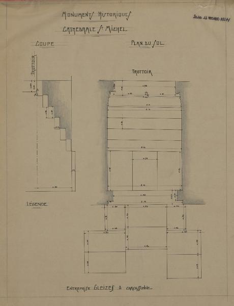 Entrée rue Voltaire ; plan et coupe.