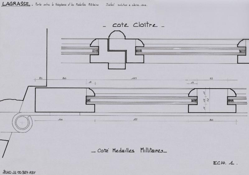 Porte d'accès du cloître ; détail de la solution à claire voie ; plan.