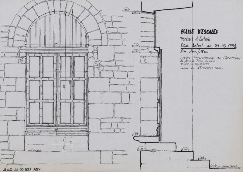 Portail d'entrée de l'église ; état actuel ; élévation et coupe.