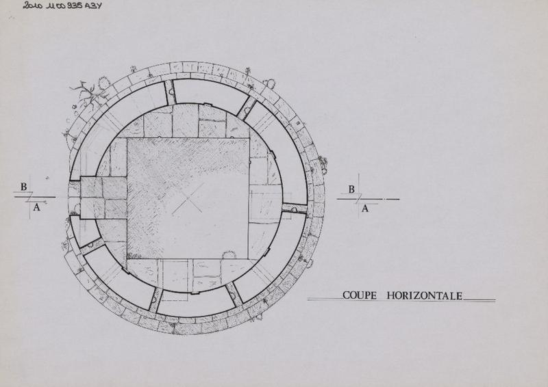 Relevé de situation tour de guet ; coupe horizontale.