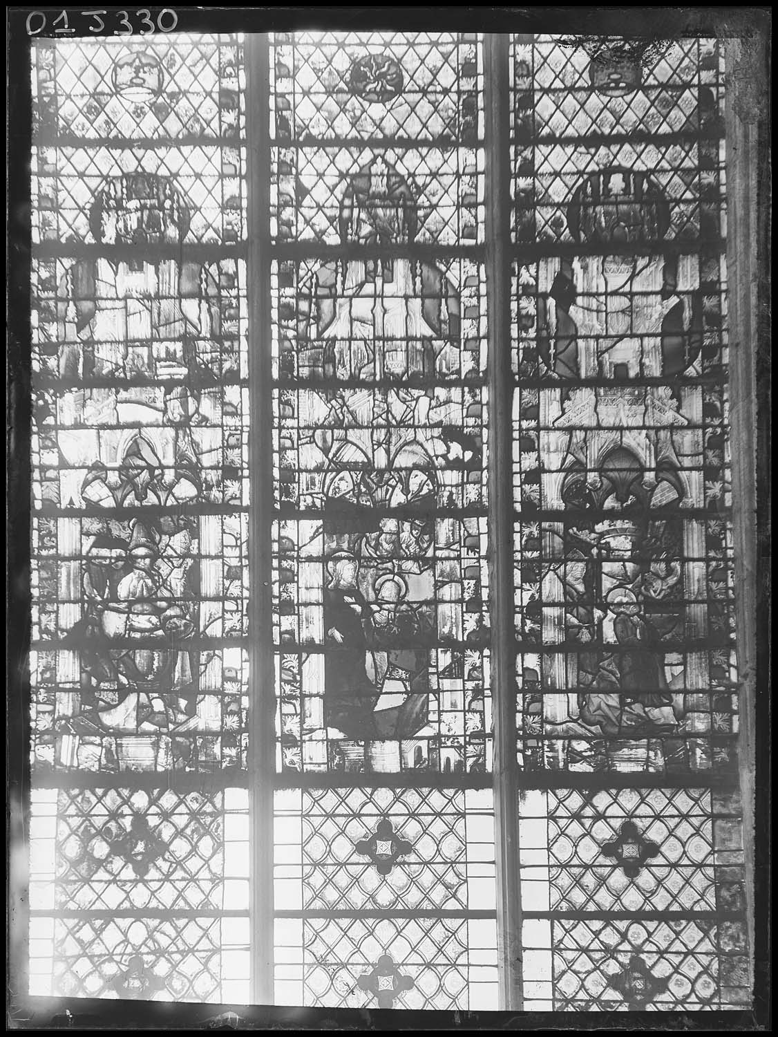 Eglise abbatiale : baie 26
