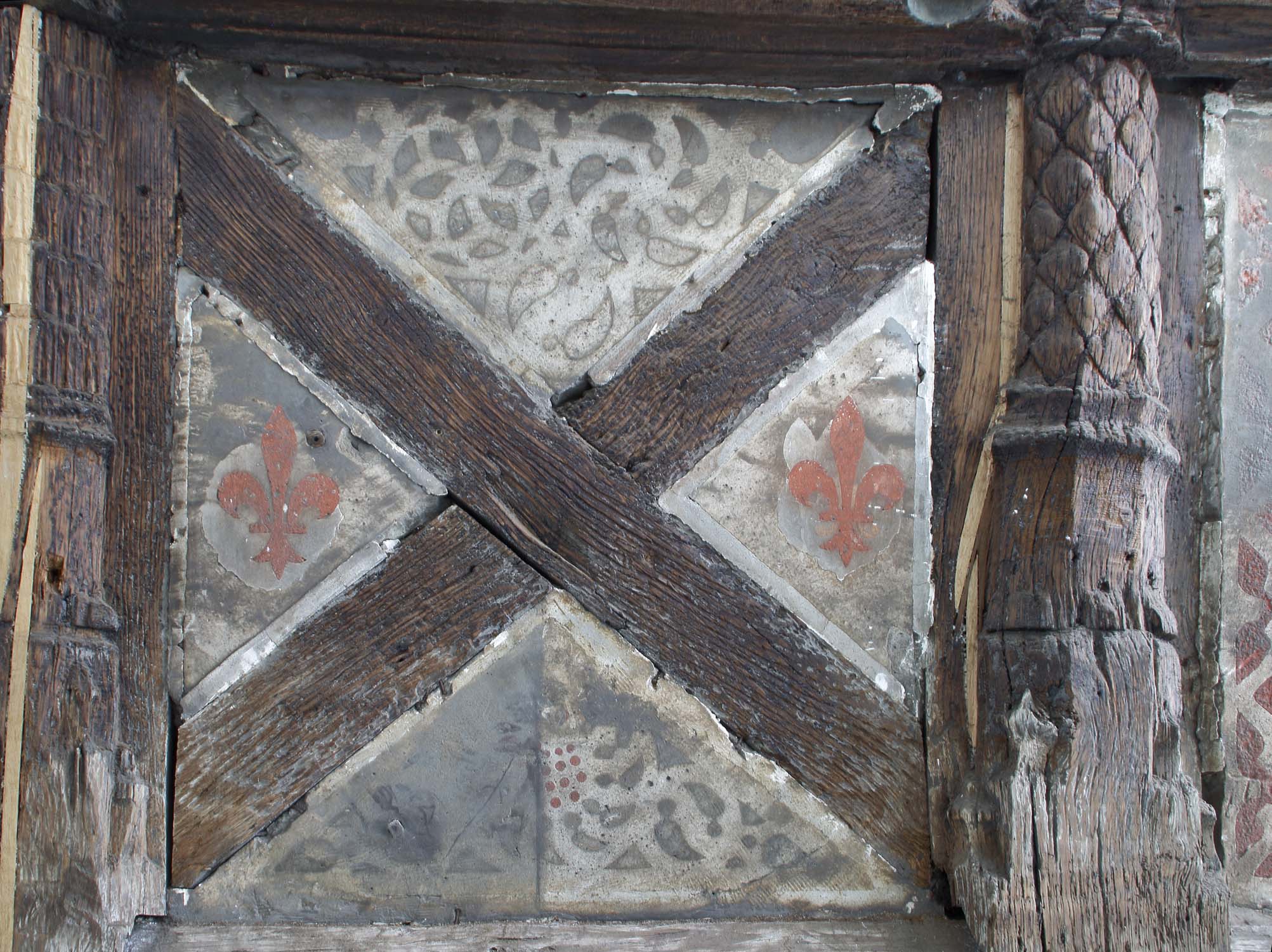 Quatrième croix de Saint-André en partant de la gauche, façade sur rue