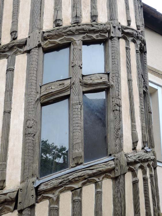 Escalier, détail d’une croisée