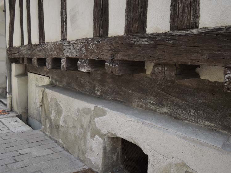 Détail des sablières