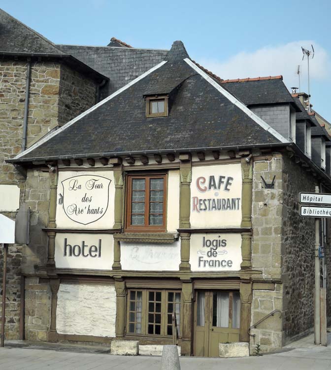 Élévation sur rue du Docteur-Lavergne