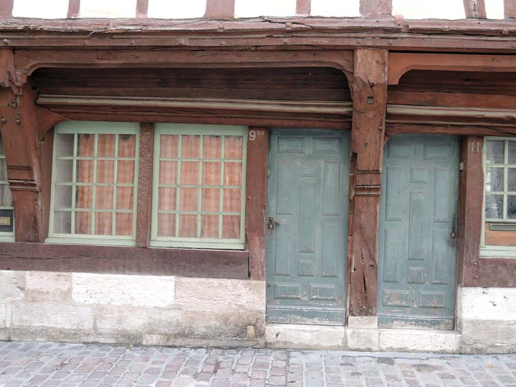 Élévation de la façade sur rue, niveau du rez-de-chaussée