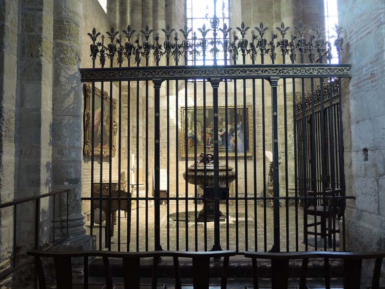 Chapelle des Fonts, grille 12 : ensemble