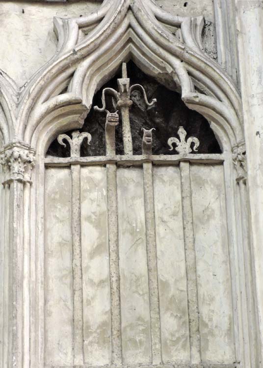 Ancienne clôture de choeur (grille) : travée est, panneau de droite, ensemble