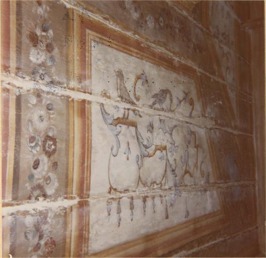 plafond de l'escalier du cloître, restauration 1973, vue de détail en cours de restauration