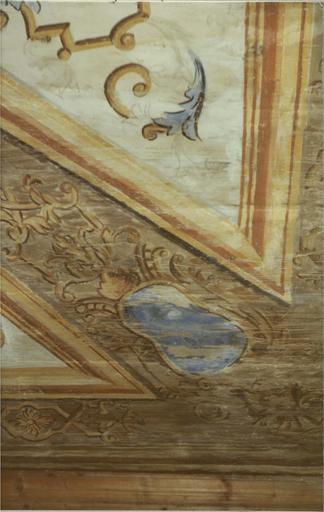 plafond de l'escalier du cloître, restauration 1973, détail encadrement