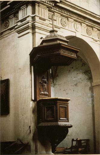 chaire à prêcher, bopis sculpté, 17e siècle - © Ministère de la Culture (France), Médiathèque du patrimoine et de la photographie (objets mobiliers), tous droits réservés