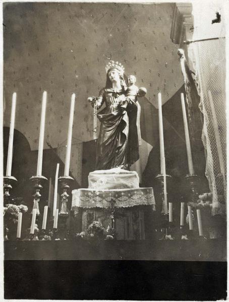 statue : Vierge à l'enfant, vue générale