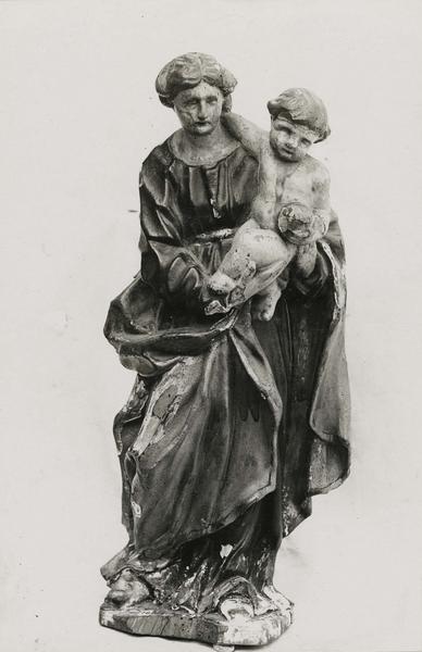 statue : Vierge à l'enfant, vue générale