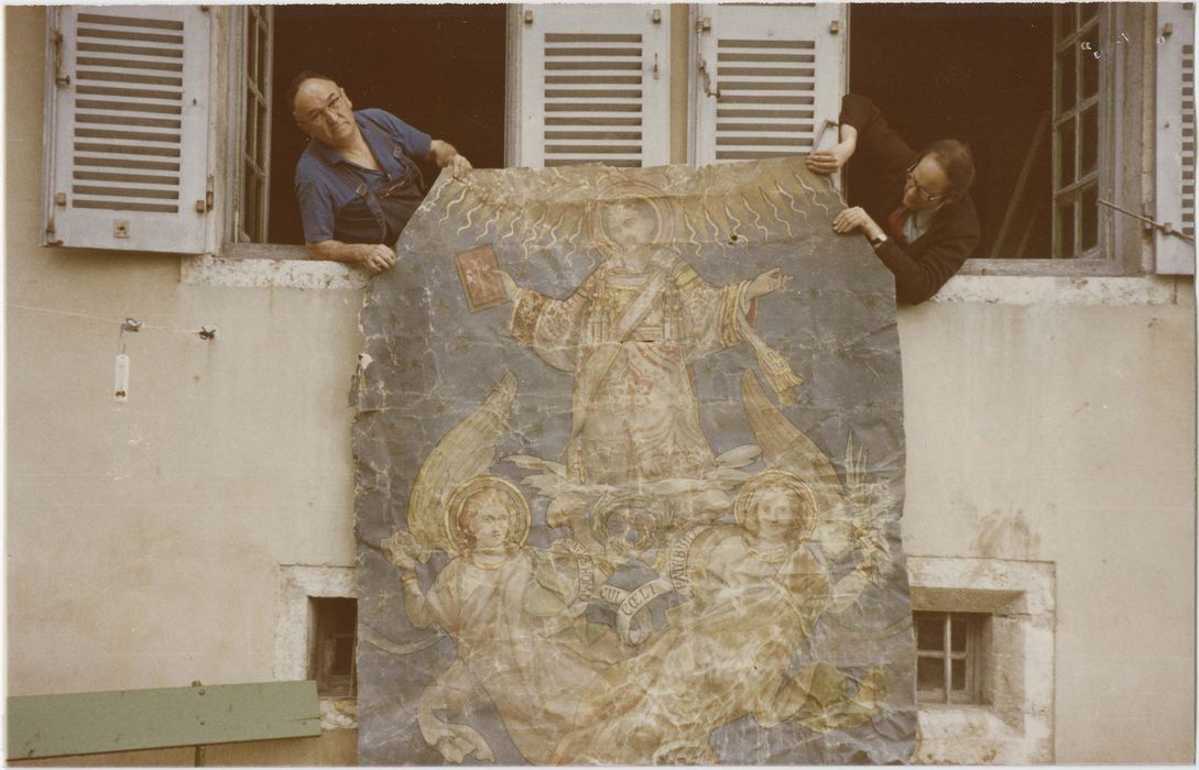 Tableau : Gloire de saint Etienne et Vierge entourée de deux anges, décor marouflé