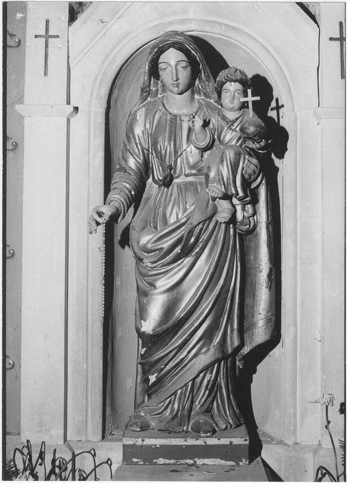 Statue : Vierge à l’Enfant