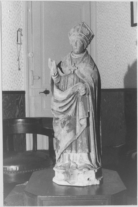 Statue : Saint Claude ?