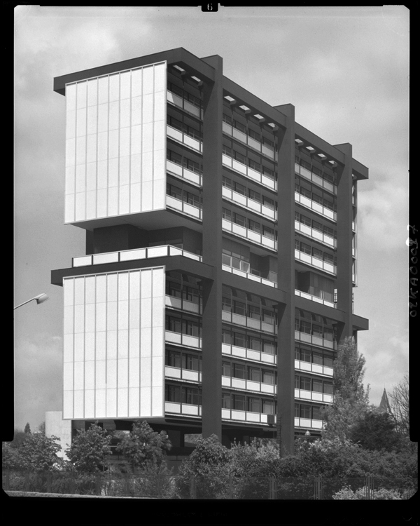 Maison de l’Iran : façade