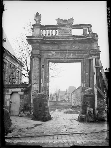 Porche d'entrée vu de l'intérieur