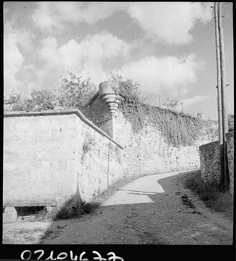 Echauguette sur le mur d'enceinte