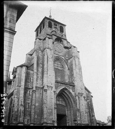 Façade ouest et clocher