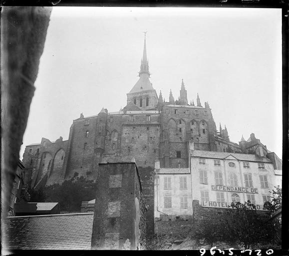 Vue prise des remparts