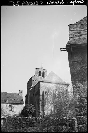 Ensemble fortifié, clocher