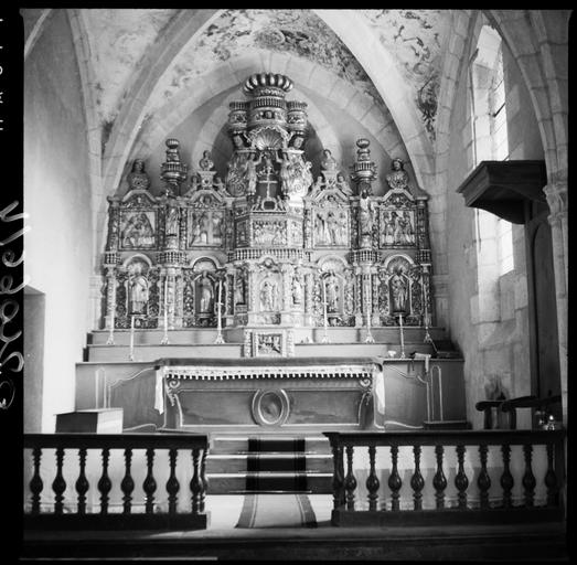 Intérieur : le choeur