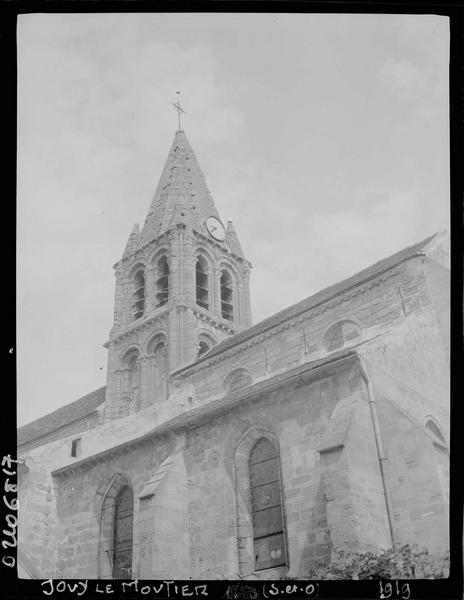 Façade nord, détail et clocher