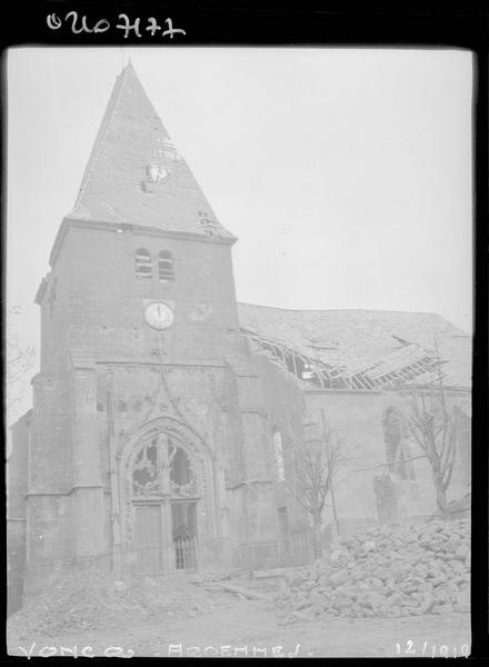 Ensemble sud et clocher, toiture endommagée