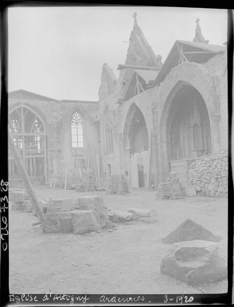 Eglise en ruines, dommages de guerre