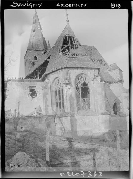 Abside en ruines, dommages de guerre