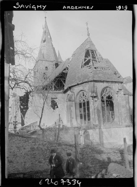 Abside en ruines, dommages de guerre