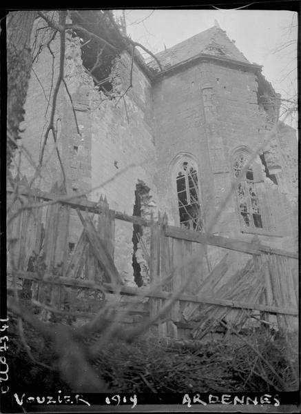 Eglise en ruines, dommages de guerre