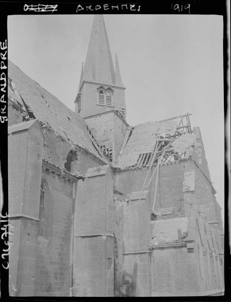 Façade endommagée, dommages de guerre