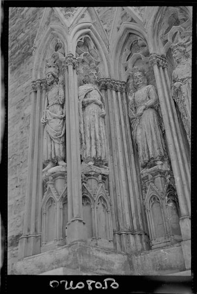 Tour nord : galerie des rois